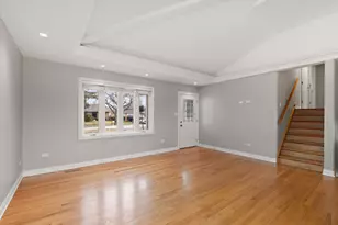 17012 Redwood Ct, Orland Hills, IL 60487 - Photo 3