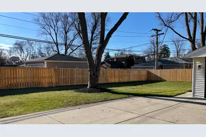 3N446 N Howard Avenue, Elmhurst, IL 60126 - Photo 7