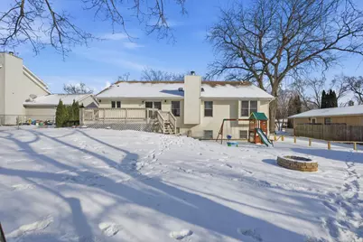 296 Charlotte Avenue, Crystal Lake, IL 60014 - Photo 33