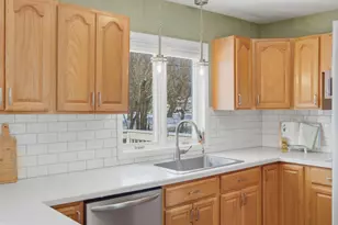 296 Charlotte Ave, Crystal Lake, IL 60014 - Photo 11