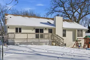 296 Charlotte Ave, Crystal Lake, IL 60014 - Photo 35