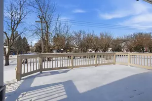 296 Charlotte Ave, Crystal Lake, IL 60014 - Photo 31