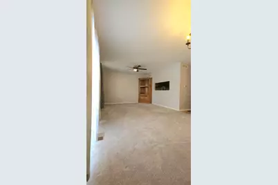 440 Brandy Drive #A, Crystal Lake, IL 60014 - Photo 3