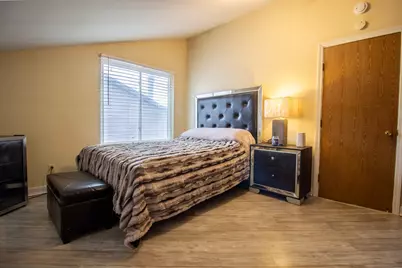 [Address not provided], Hazel Crest, IL 60429 - Photo 17