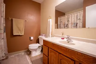 [Address not provided], Hazel Crest, IL 60429 - Photo 29