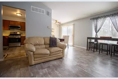 [Address not provided], Hazel Crest, IL 60429 - Photo 9