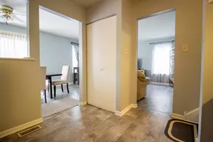 [Address not provided], Hazel Crest, IL 60429 - Photo 15