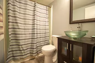 [Address not provided], Hazel Crest, IL 60429 - Photo 7