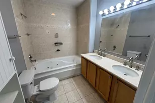 542 E 48th St, Chicago, IL 60615 - Photo 11