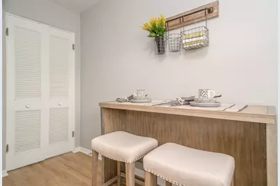 36 S Kensington Avenue #06, La Grange, IL 60525 - Photo 5