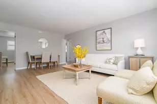 36 S Kensington Ave, La Grange, IL 60525 - Photo 11