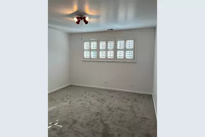 [Address not provided], Evanston, IL 60202 - Photo 9