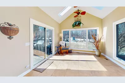 51 Crestview Drive, Oswego, IL 60543 - Photo 15