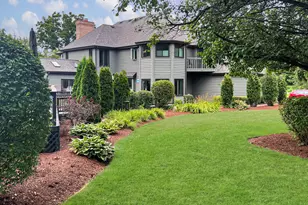 51 Crestview Dr, Oswego, IL 60543 - Photo 57