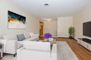 10012 S Komensky Ave, Oak Lawn, IL 60453 - Photo 5