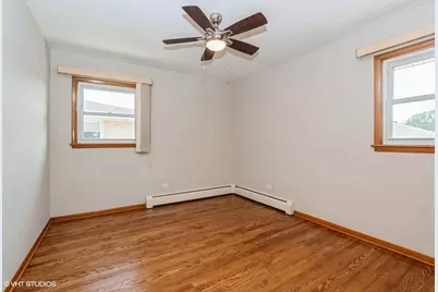 10012 S Komensky Avenue, Oak Lawn, IL 60453 - Photo 17