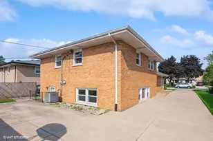 10012 S Komensky Ave, Oak Lawn, IL 60453 - Photo 21