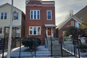 2417 W Arthington St, Chicago, IL 60612 - Photo 1