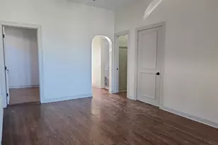 2417 W Arthington St, Chicago, IL 60612 - Photo 9