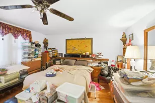 9748 S Van Vlissingen Rd, Chicago, IL 60617 - Photo 33