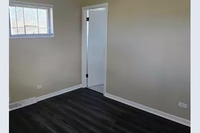 [Address not provided], Elk Grove Village, IL 60007 - Photo 9