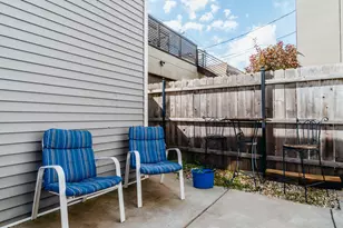 2927 W Lyndale St, Chicago, IL 60647 - Photo 15