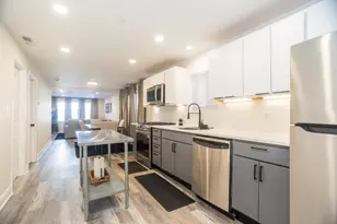 2927 W Lyndale St, Chicago, IL 60647 - Photo 7