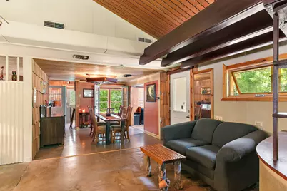 8750 Gurler Road, Dekalb, IL 60115 - Photo 15