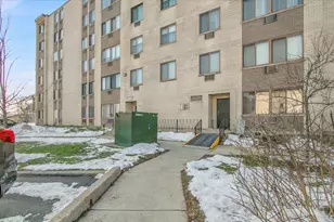9725 S Karlov Ave, Oak Lawn, IL 60453 - Photo 29