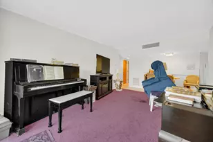 940 Holbrook Rd, Homewood, IL 60430 - Photo 7