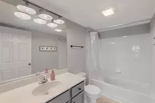 1978 Gary Ct, Schaumburg, IL 60193 - Photo 15