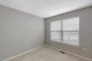 1978 Gary Ct, Schaumburg, IL 60193 - Photo 11