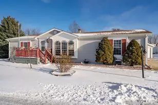 8511 Fig Tree Ln, Roscoe, IL 61073 - Photo 1