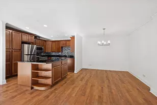 1 Oak Brook Club Dr, Oak Brook, IL 60523 - Photo 5