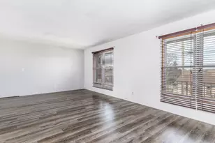 415 W Columbia Ave, Stockton, IL 61085 - Photo 9