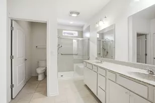 935 Carolina Ct, Pingree Grove, IL 60140 - Photo 11