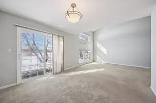 858 Old Checker Rd, Buffalo Grove, IL 60089 - Photo 5