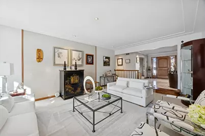 447 Stratford Lane, Willowbrook, IL 60527 - Photo 7