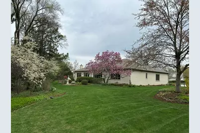 447 Stratford Lane, Willowbrook, IL 60527 - Photo 5