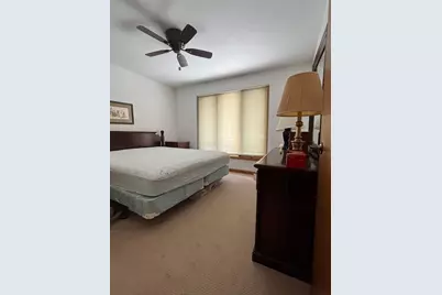 151 Rose Tree Lane, Lindenhurst, IL 60046 - Photo 11