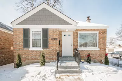 9800 S Drexel Avenue, Chicago, IL 60628 - Photo 1