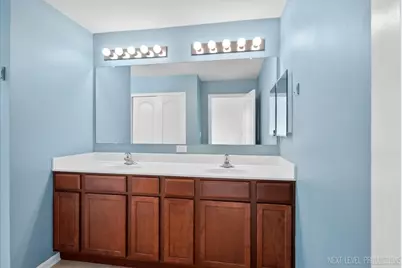 5734 Oak Ridge Way, Lisle, IL 60532 - Photo 21