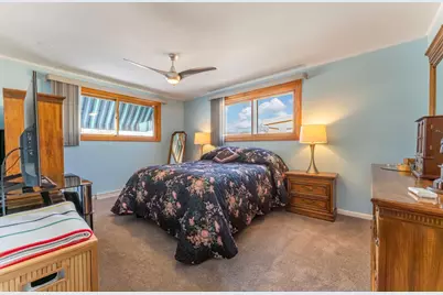 8832 Osceola Avenue, Morton Grove, IL 60053 - Photo 13