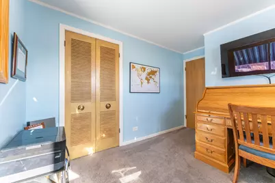 8832 Osceola Avenue, Morton Grove, IL 60053 - Photo 17