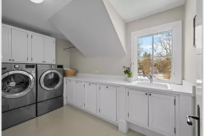 1070 Fisher Lane, Winnetka, IL 60093 - Photo 27