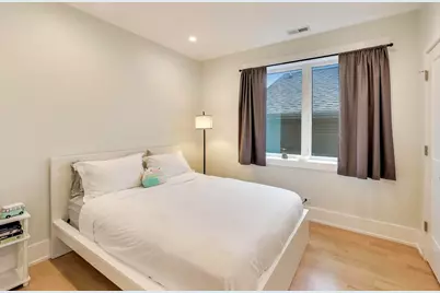 3320 N Narragansett Avenue #2, Chicago, IL 60634 - Photo 13