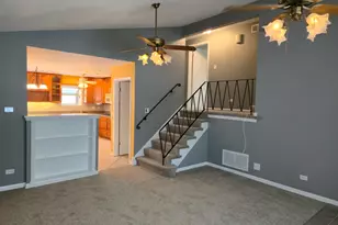 14927 Kenton Ave, Midlothian, IL 60445 - Photo 3