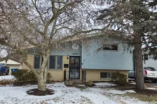 14927 Kenton Ave, Midlothian, IL 60445 - Photo 1