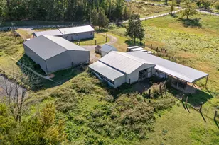 104 E Boundary Rd, Creal Springs, IL 62922 - Photo 31