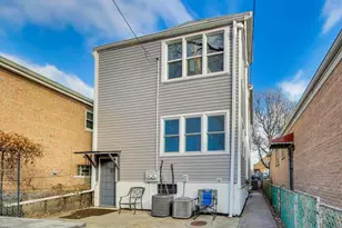 3248 S Paulina St, Chicago, IL 60608 - Photo 37